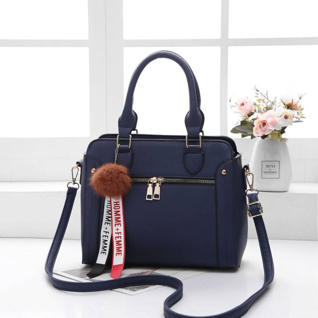 Tas selempang wanita kulit jeruk