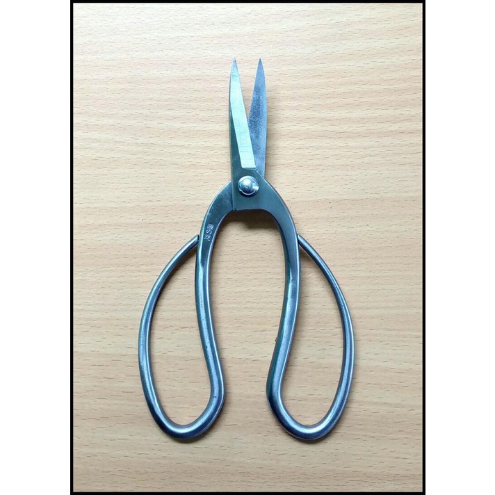 Coarcella - Gunting Bonsai Pruning Daun Ryuga