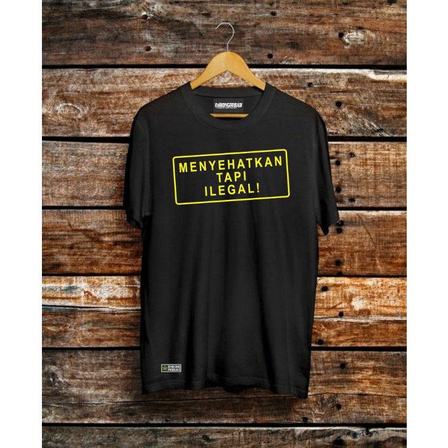 KAOS DISTRO ORIGINAL. KAOS MENYEHATKAN TAPI ILEGAL. KAOS DAUN GANJA