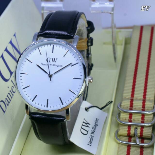 Jam tangan Dw satu set