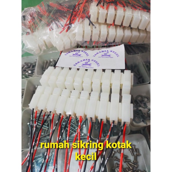 Rumah Sekring Mini Rumah Sekring Tancap Kecil Kotak Sekring Kecil Fuse Box