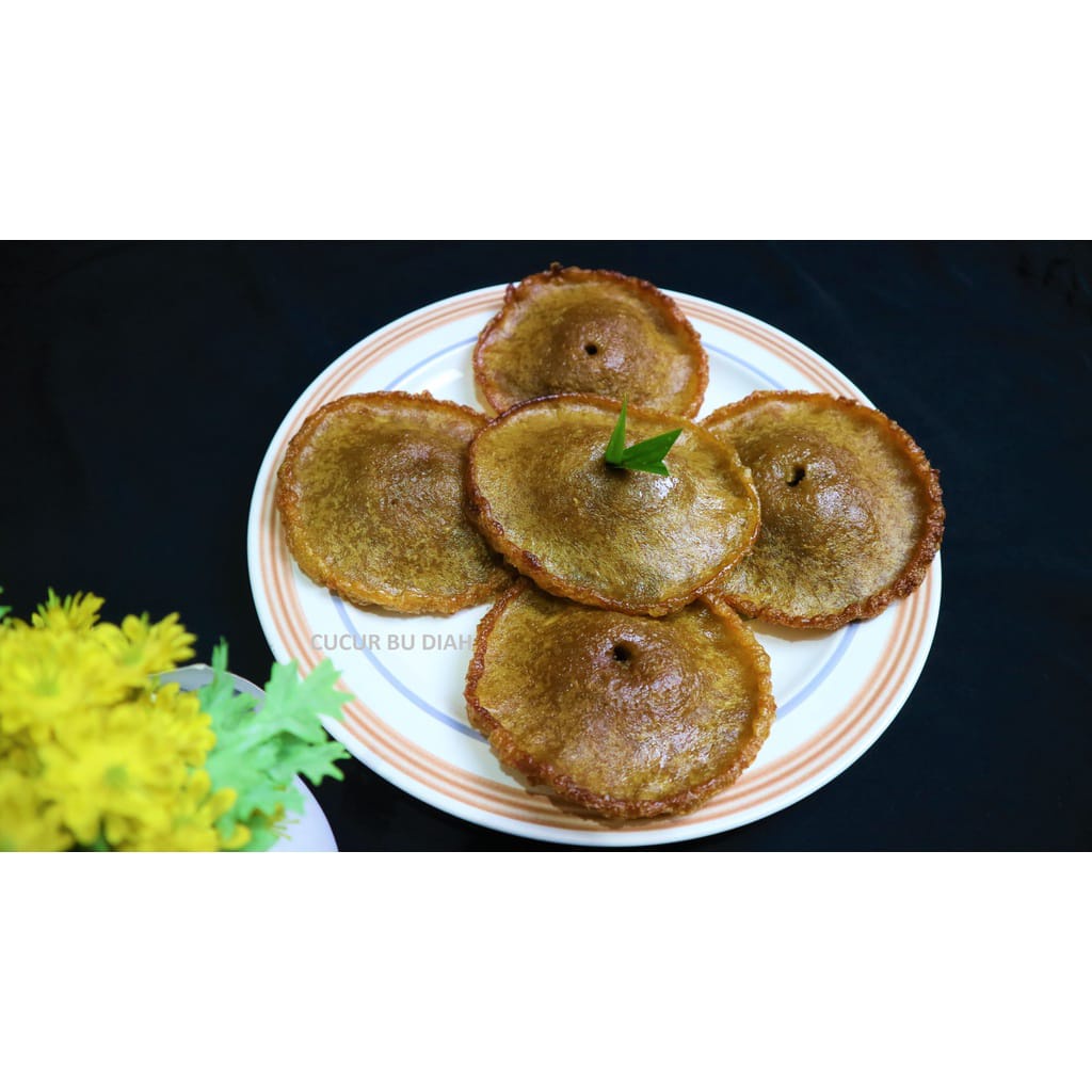 

KUE CUCUR ORIGINAL JUMBO 75gr per pc