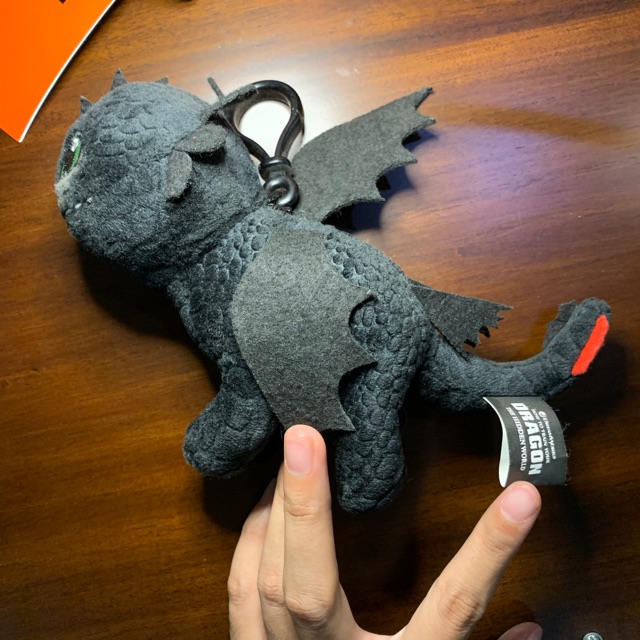 gantungan boneka toothless how to train your dragon