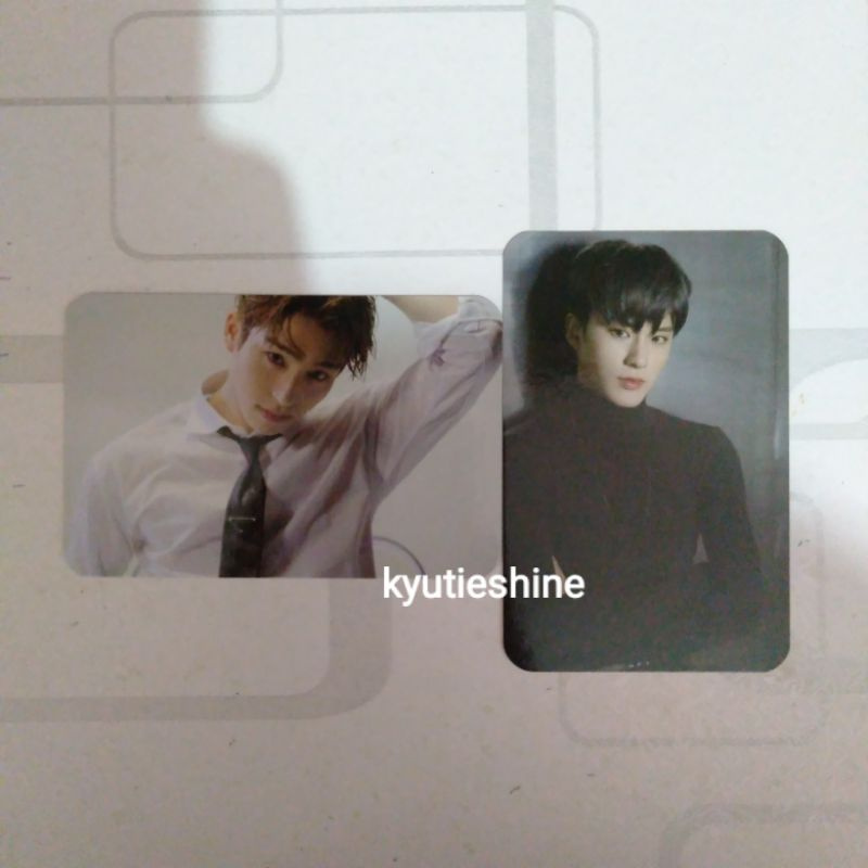 (READY KAMAR) THE BOYZ Reveal Unreleased Photocard