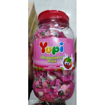 

yupi permen love