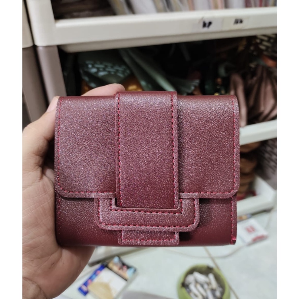 DOMPET WANITA MURAH MOTIF LIPAT KECIL LUCU ALA KOREA SEMUA JENIS KARTU MASUK-MERAH HATI