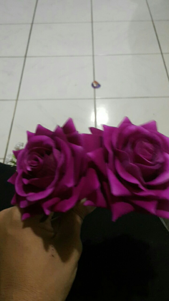 Cucuk Konde Mawar Mekar / Cucuk Pengantin Terlaris / Tusuk Bunga Mawar Bludru (diameter 10cm)