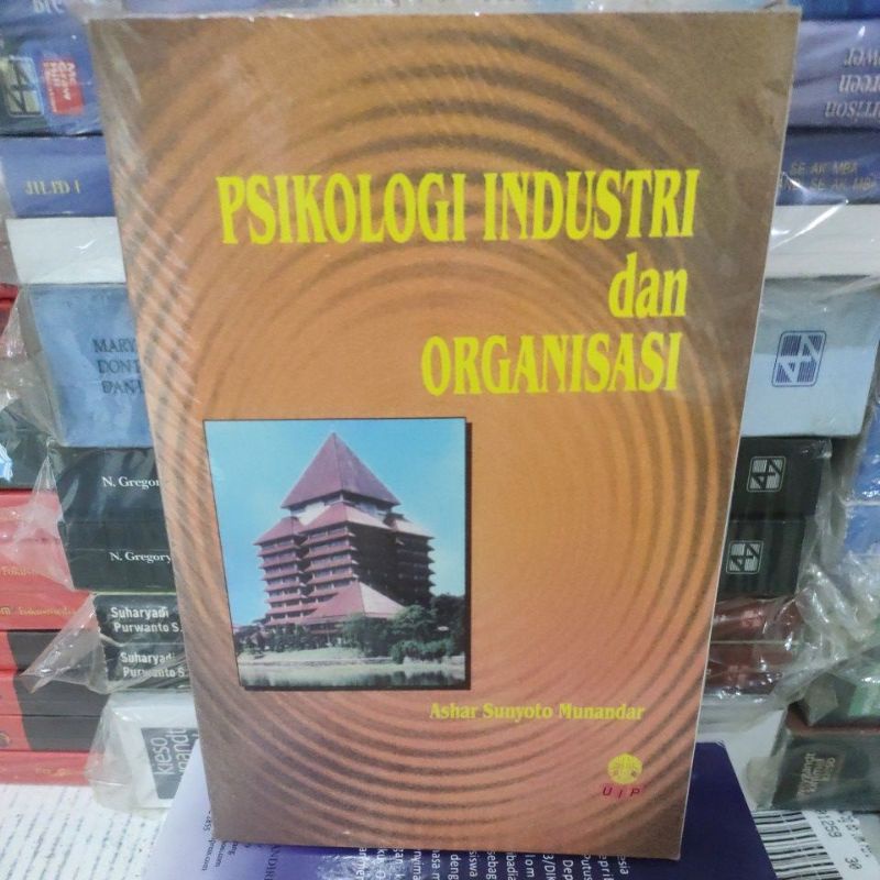 

psikologi industri dan organisasi by Ashar Sunyoto Munandar