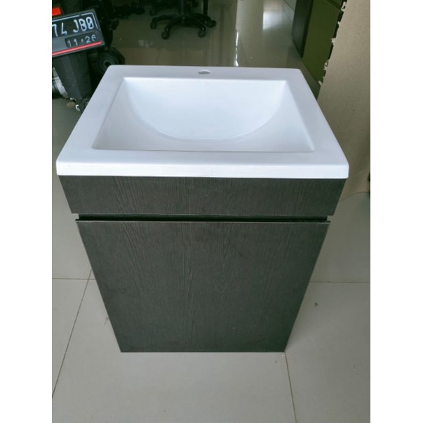 Wastafel gantung set kabinet hitam / wastafel  set kabinet hitam / wastafel keran hitam