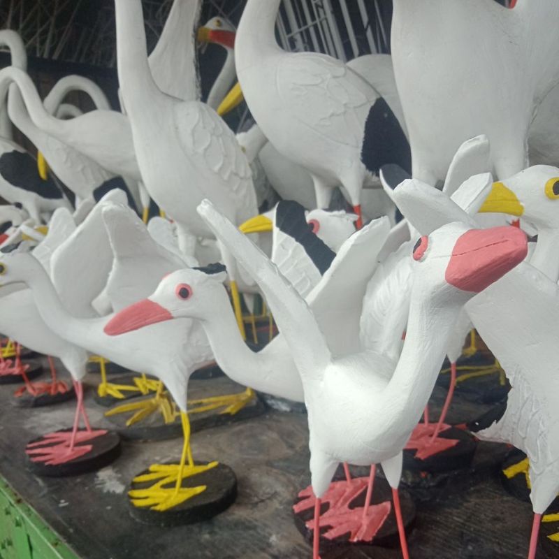 Patung Burung Bangau