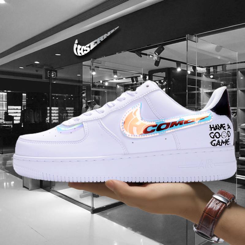 Sepatu Pria HOT 2021, Sneaker HOT 2021, Sepatu fashion 2021.