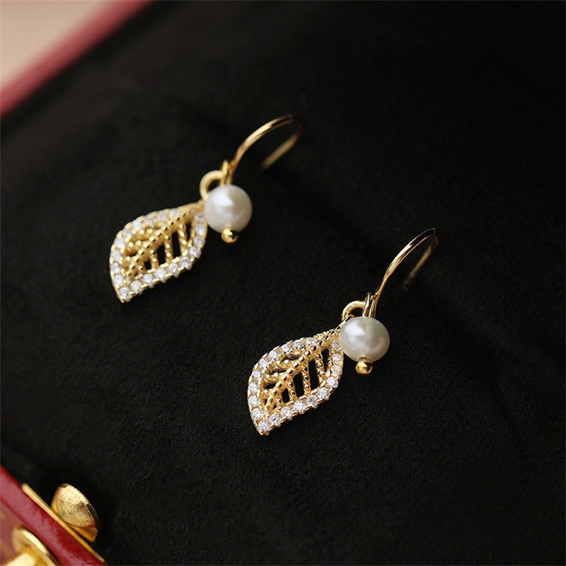 Anting Tusuk Sterling Silver 925 Desain Hollow Hias Mutiara Untuk Wanita