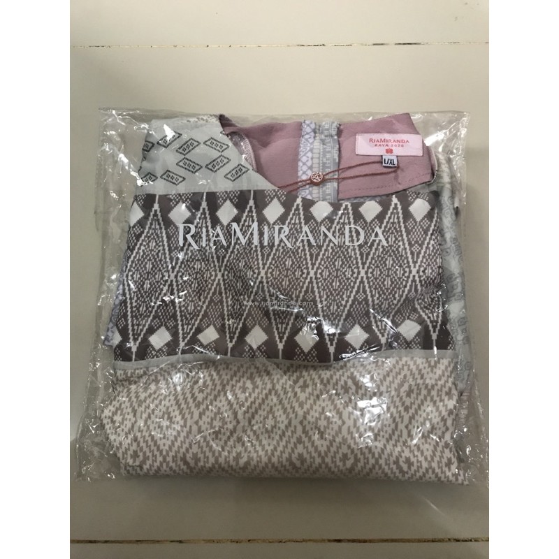 kinali top ria miranda