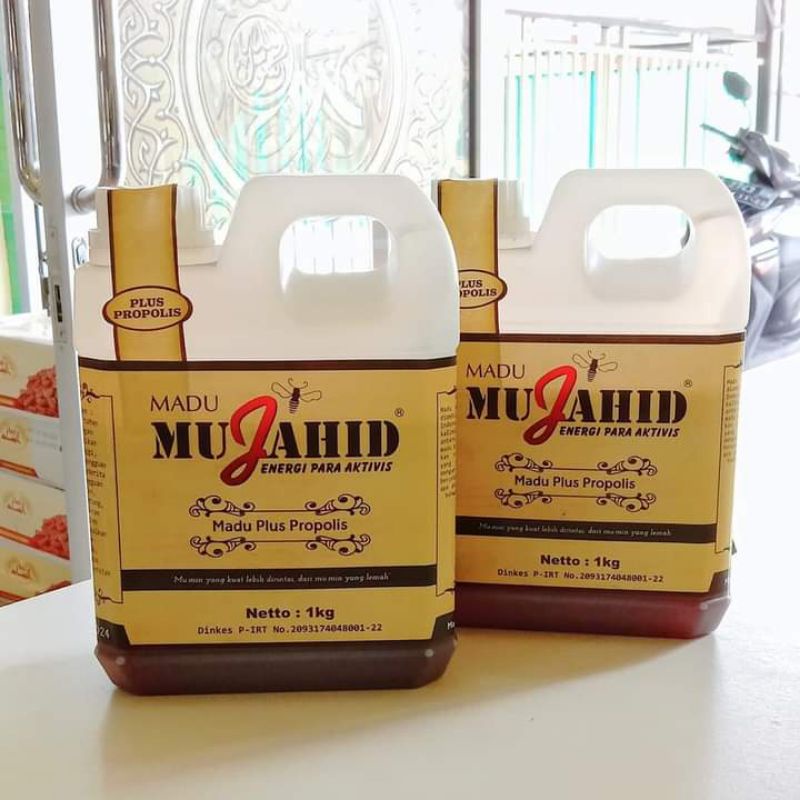 

Madu Mujahid Plus Propolis 1kg