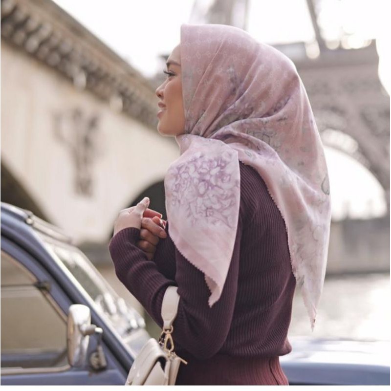 Hydrangea rabe buttonsraves