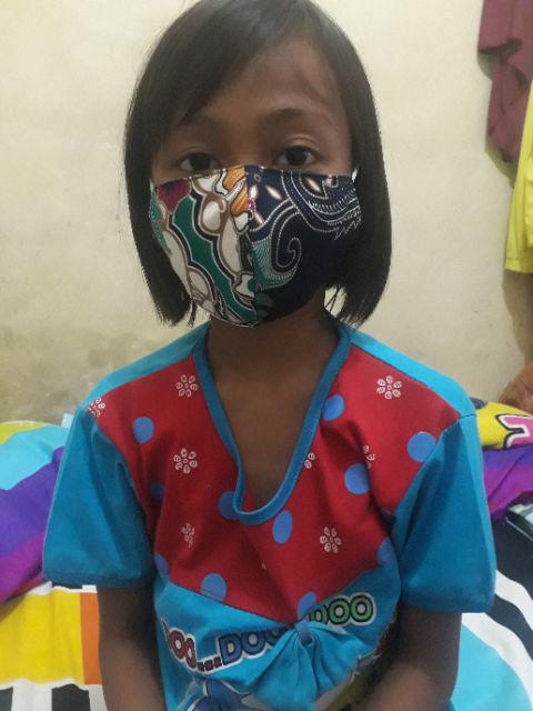 Masker Kain Batik Anak