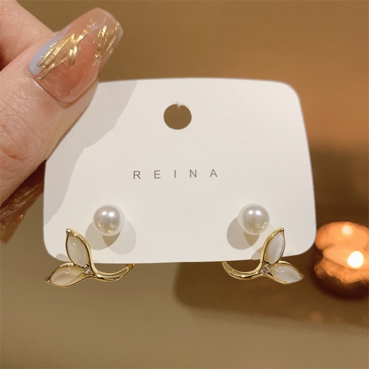 Anting Mutiara Fishtail Untuk Wanita Aksesoris fashion Korea