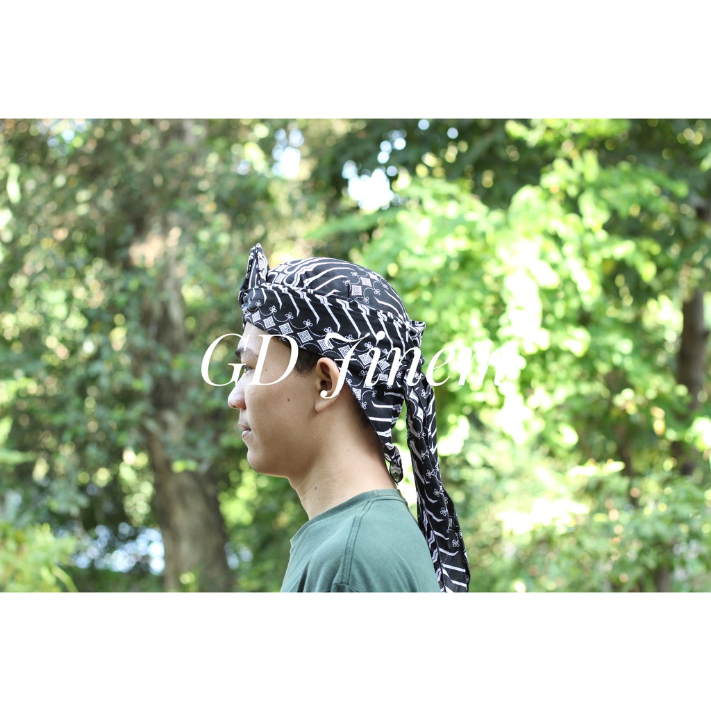 Blangkon Sunda Motif Batik Liris - Iket Totopong Iket Sunda Motif Liris Hitam Putih - Iket Cirebon