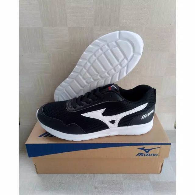 Sepatu Voli Mizuno Pria Wanita Olahraga