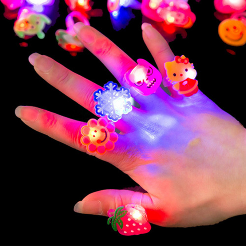 Shine Glow In The Dark Mainan Anak Anak 10Pcs/Set Bercahaya LED Flash Kartun Hewan Lem Lembut Rings