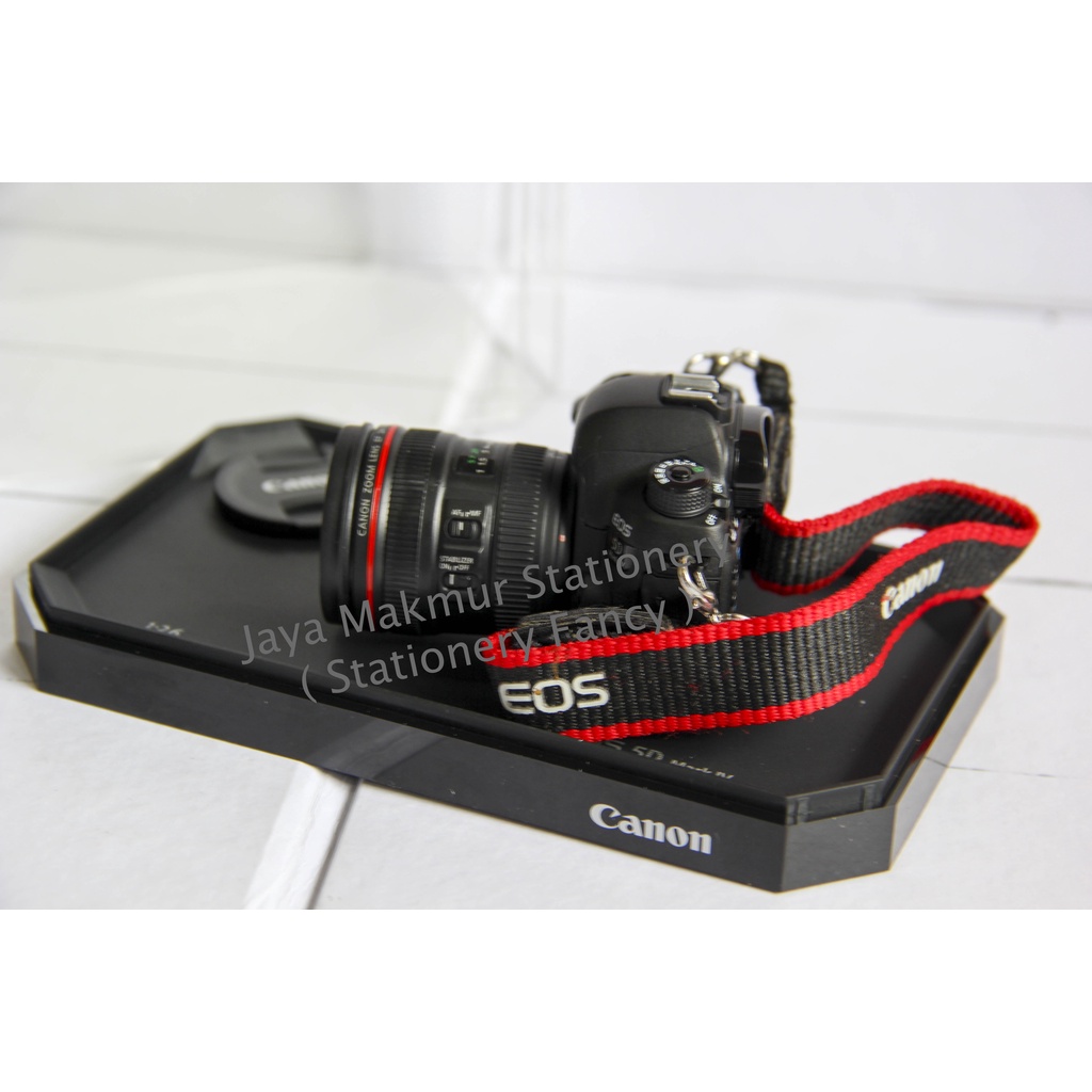 Pajangan / Miniatur/ Miniature Kamera Canon 5D Mark IV Genuine Canon