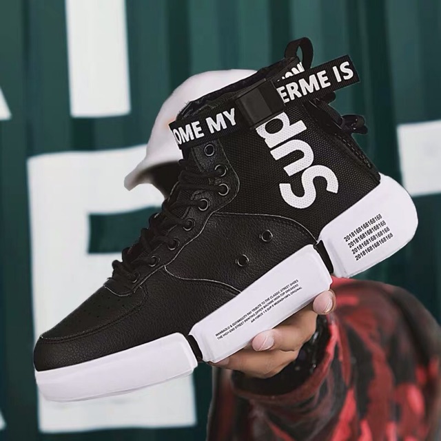 Sepatu pria sneakers import style superme size 39 - 43