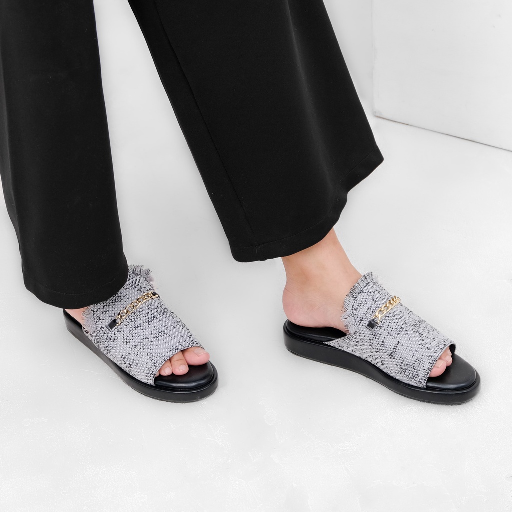 Rafaizoutfit - Sepatu Sandal Kasual Wanita Venya Series