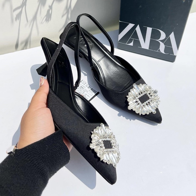 Zr Diamond Flat &amp; Heels