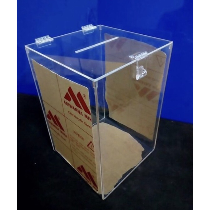 Box Akrilik Kotak Amal 10*10 cm