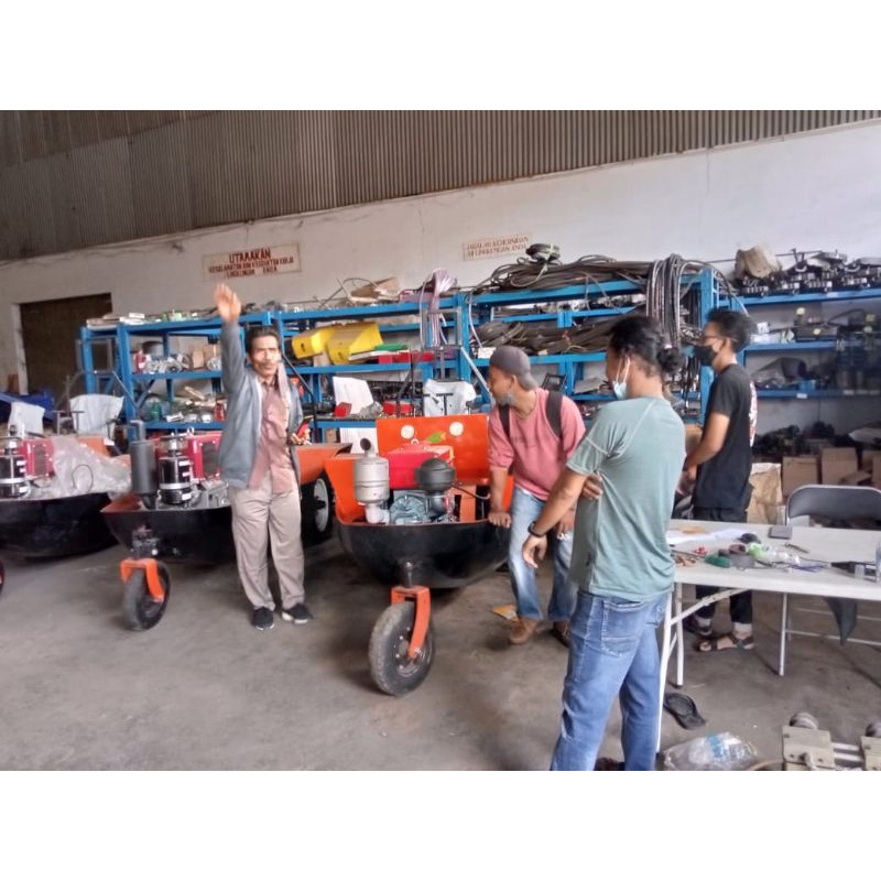 Mesin Boat Traktor 25 HP - Perahu Traktor Sawah - Traktor Perahu Sawah - Traktor Amfibi