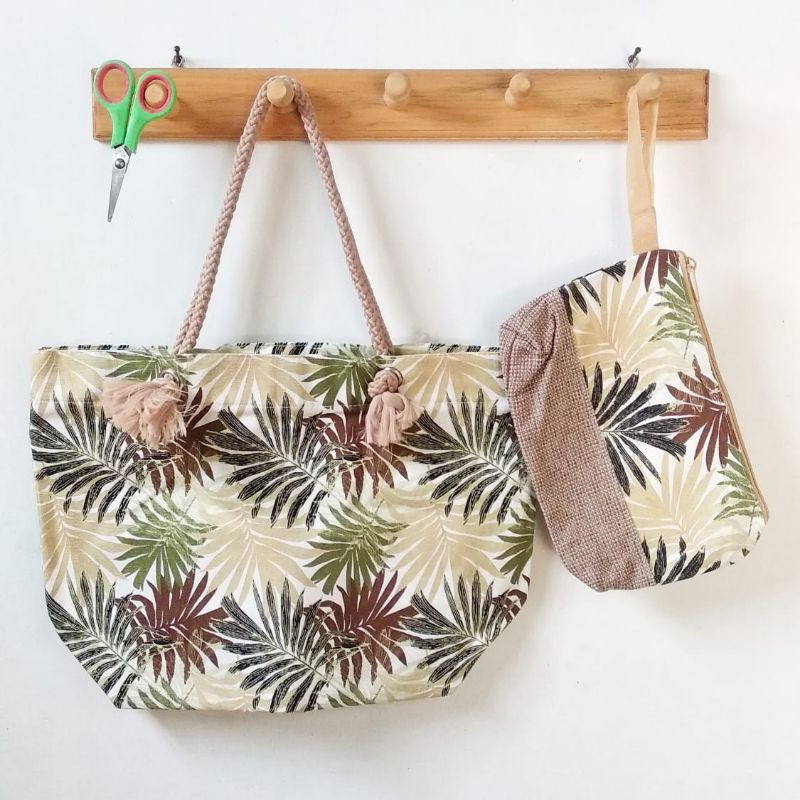 Totebag Kanvas Sumbu dan Pouch Kanvas / Tas Kanvas 2in1