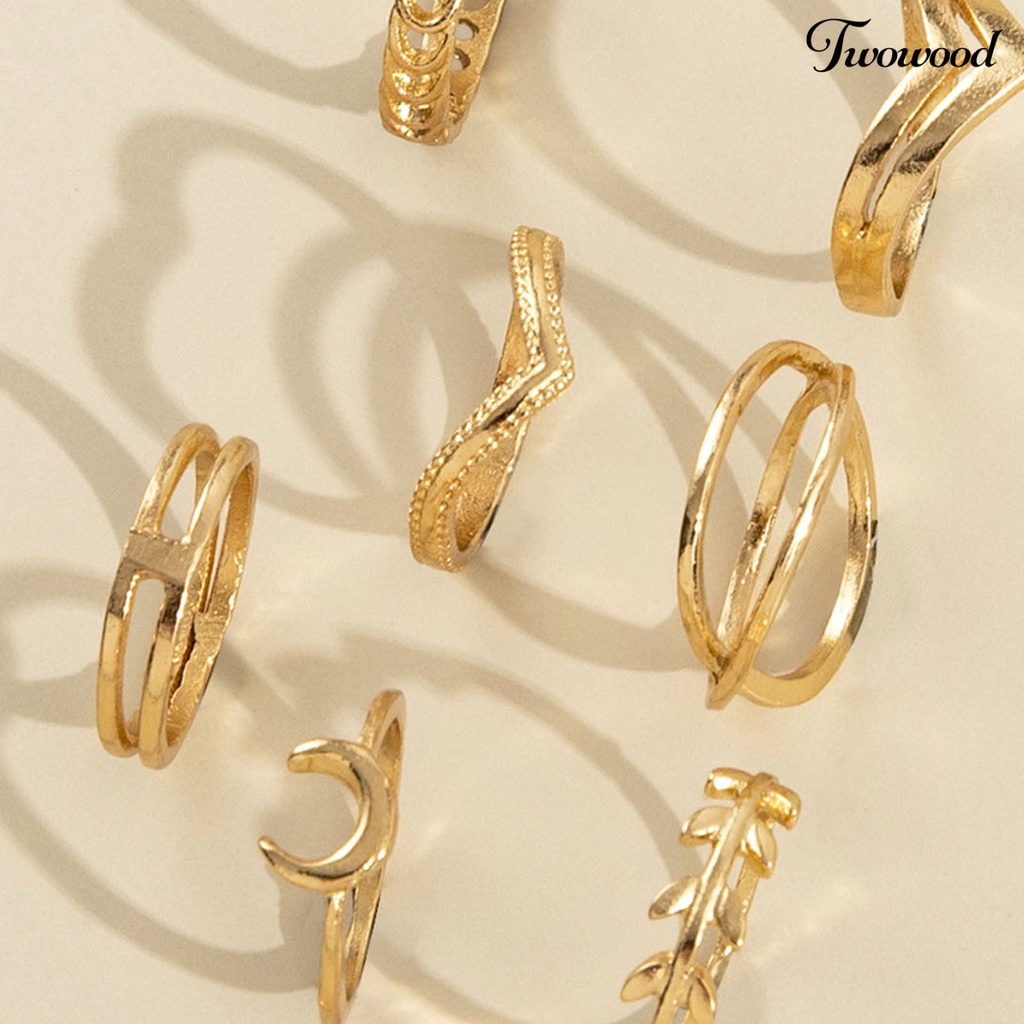 7pcs / Set Cincin Jari Warna Solid Gaya Vintage Untuk Wanita