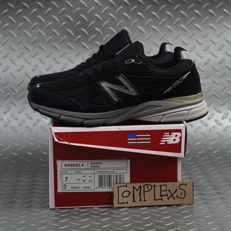 NEW BALANCE 990 V4 BLACK SILVER