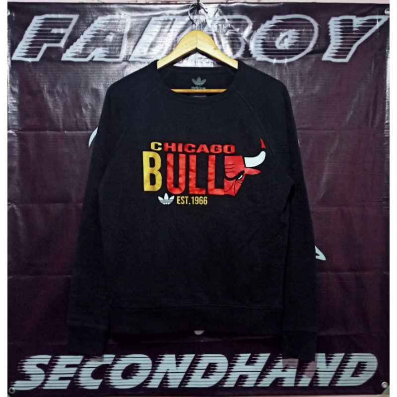 Chicago Bulls x Adidas trifoil crewneck