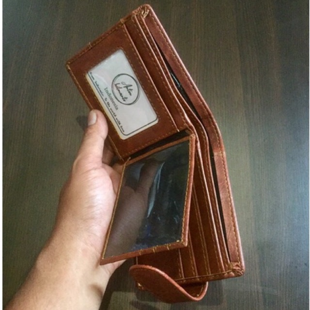 dompet lipat pria model kancing bahan kulit sintetis lokal urat tangan #dompet #dompetlipat #dompetpria #dompetcowok #dompetkeren