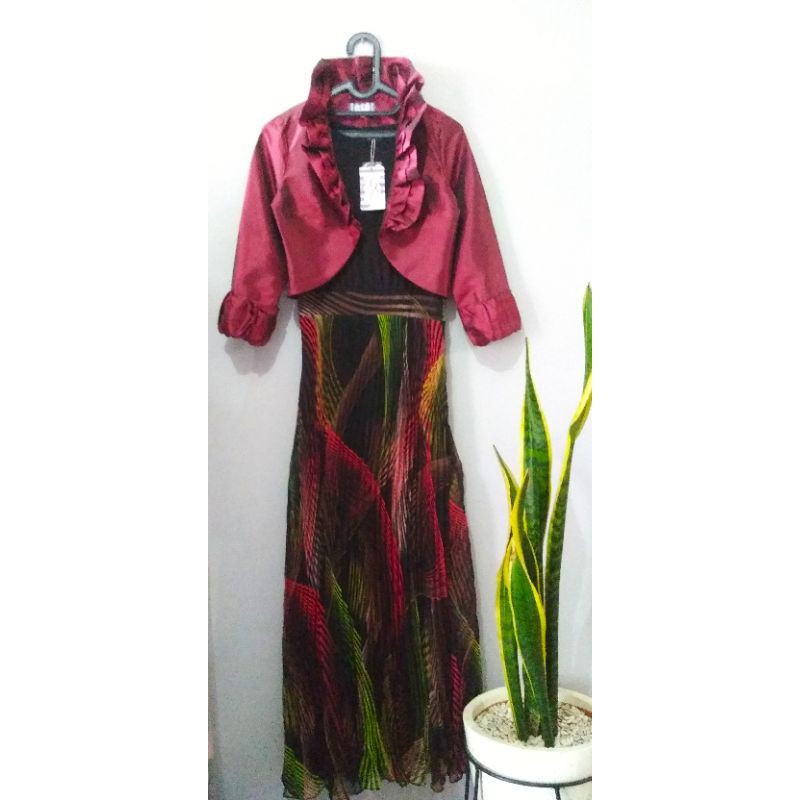 preloved dress baju pesta muslim solemio