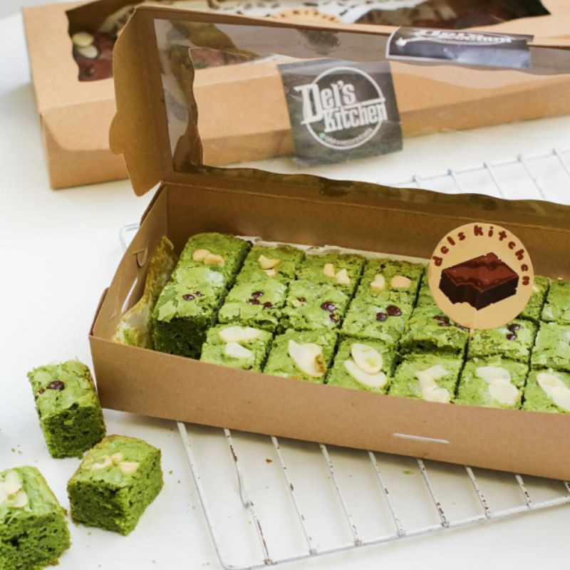 

Matcha Fudgy Brownies -dels.kiitchen