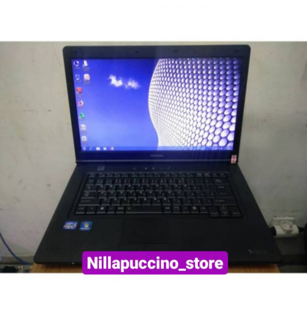 LAPTOP Toshiba 15 inch - laptop i5 - gen 3 - laptop murah second - laptop gaming - editing