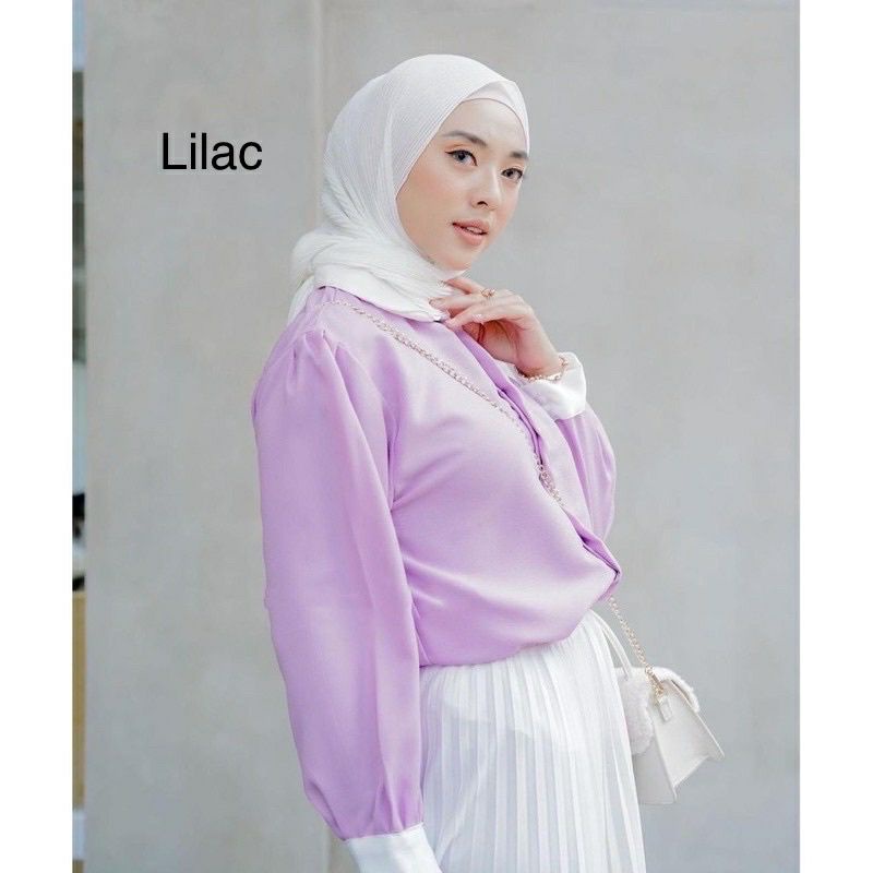 KEMEJA ATASAN WANITA / KEMEJA BASIC / KEMEJA KERJA / BLOUSE WANITA TERBARU / BAJU ATASAN CEWEK POLOS KEKINIAN KOREAN STYLE