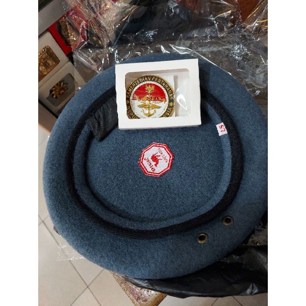 BARET BELA NEGARA PLUS EMBLEM