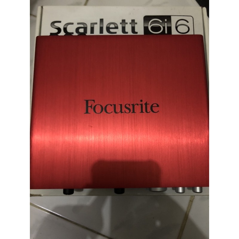 Scarlett Focusrite 6i6 Second