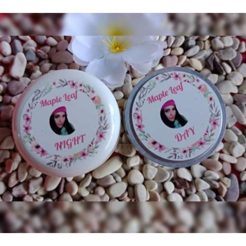 cream desi maple leaf