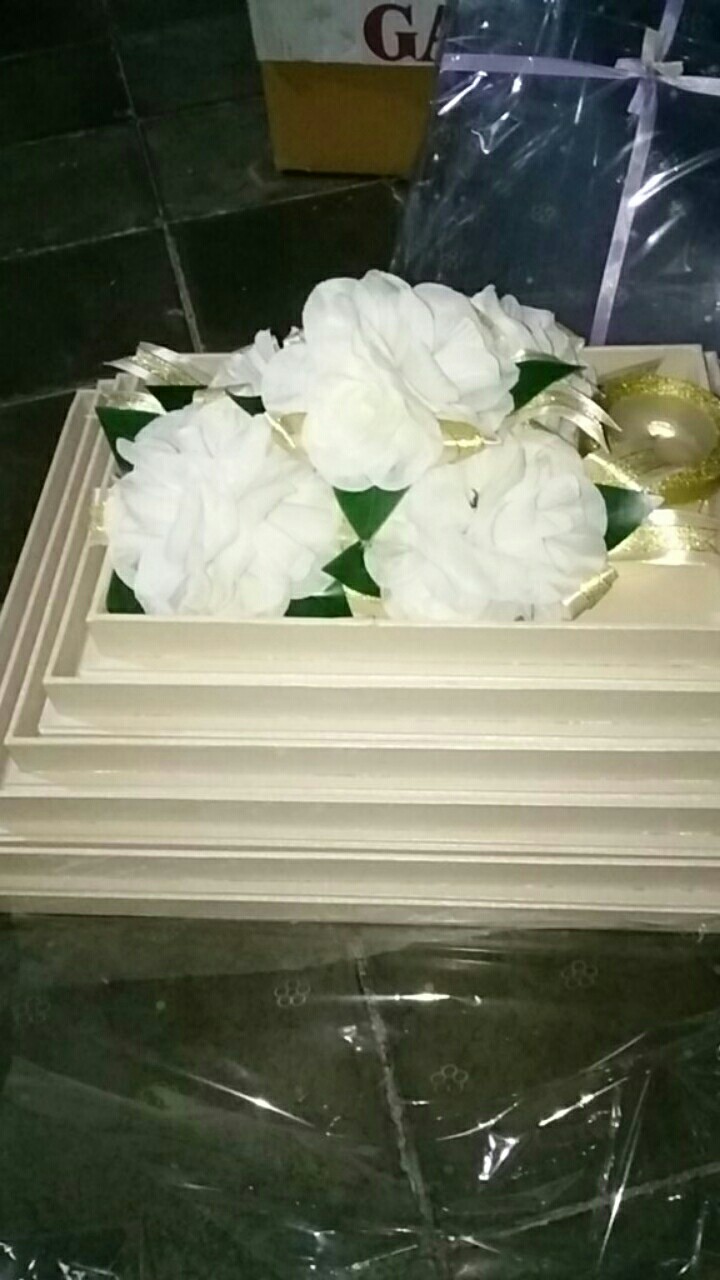 Kotak Seserahan 1 Set Isi 5 (seri Warna A)