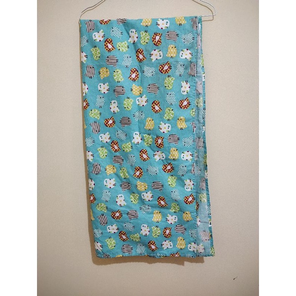 Preloved Gendongan Jarik Motif Burung