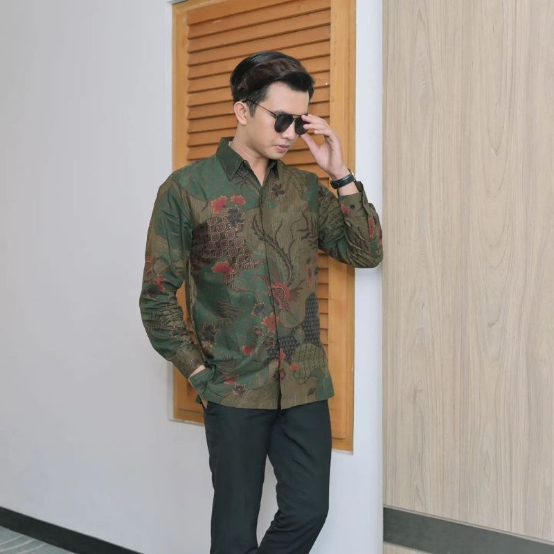Batik keren pria lengan panjang bahan katun baturaden premium/baju batik pria mewah/kemeja batik pri