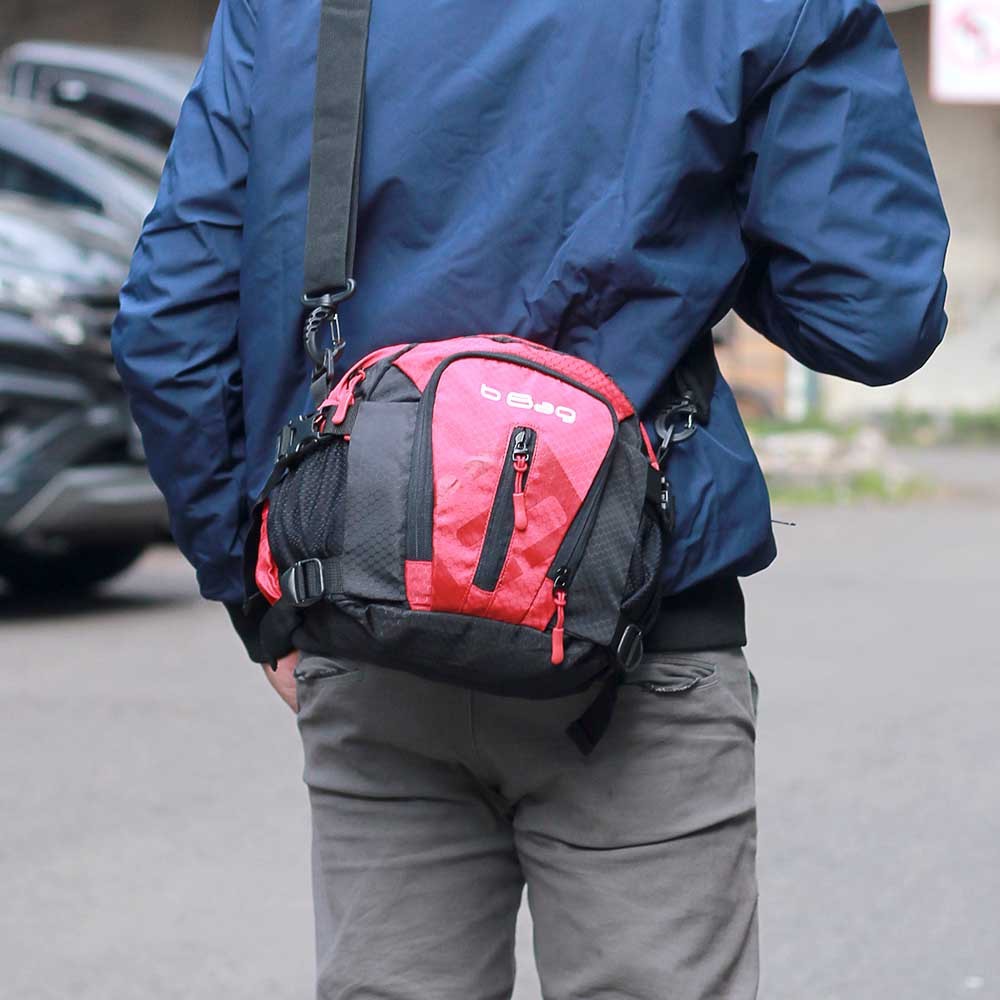 Tas Selempang Pria Sling Bag Besar Premium Kamera DSLR Mirrorless Slingbag Jumbo Terbaru Hitam Merah