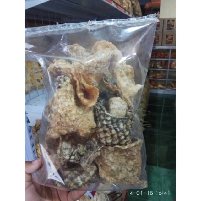 

Kulit ikan.
