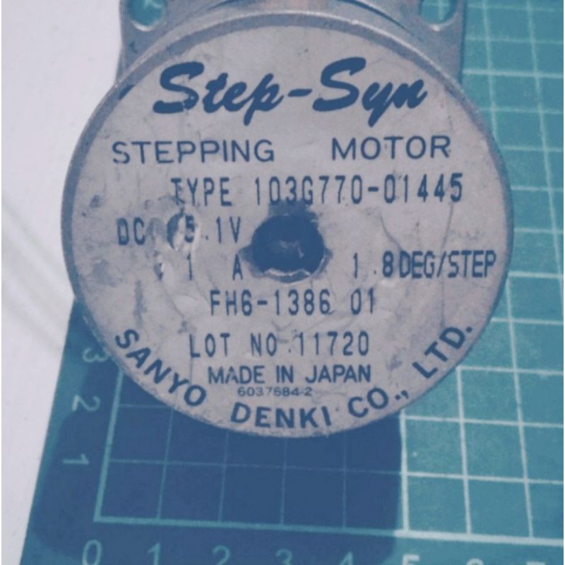 STEPPER SANYO DENKI - 1A - 1,8STEP /DEG