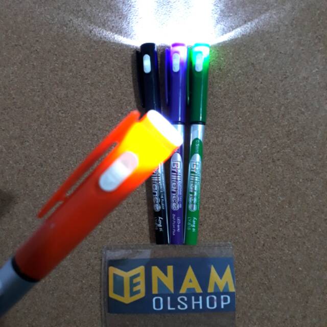 

Brilliance Pen Lampu LY616 1Pcs