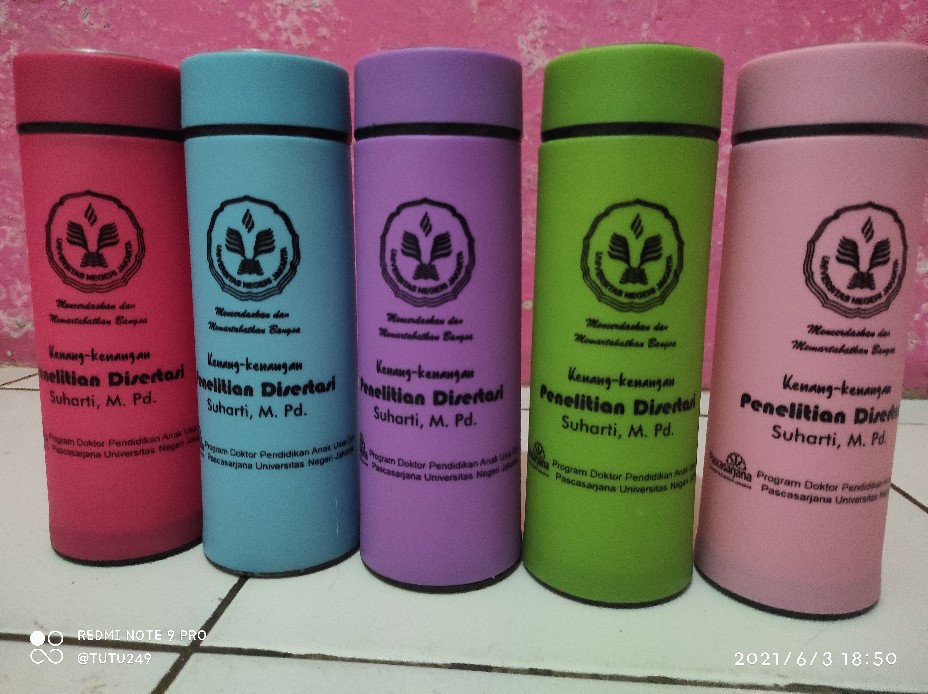 Souvenir Botol Tumbler 450ml Custom Logo Kemas Kantong Blacu Serut